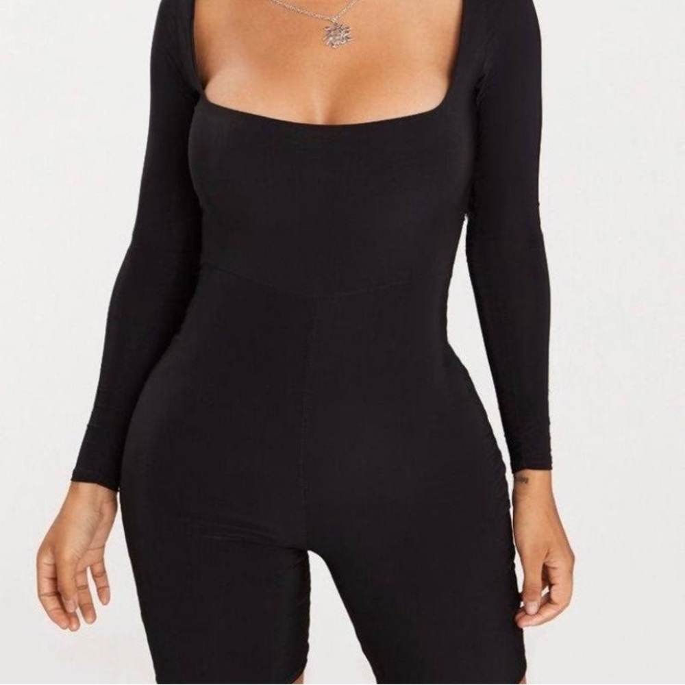Prettylittlething | Black Unitard - Picture 3 of 3